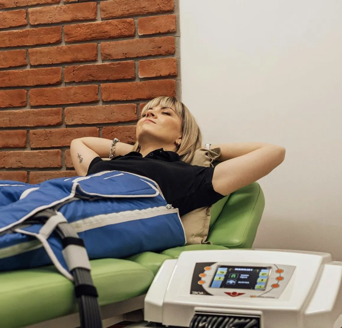 Light Body Session-behandling hos Beauty by Lena
